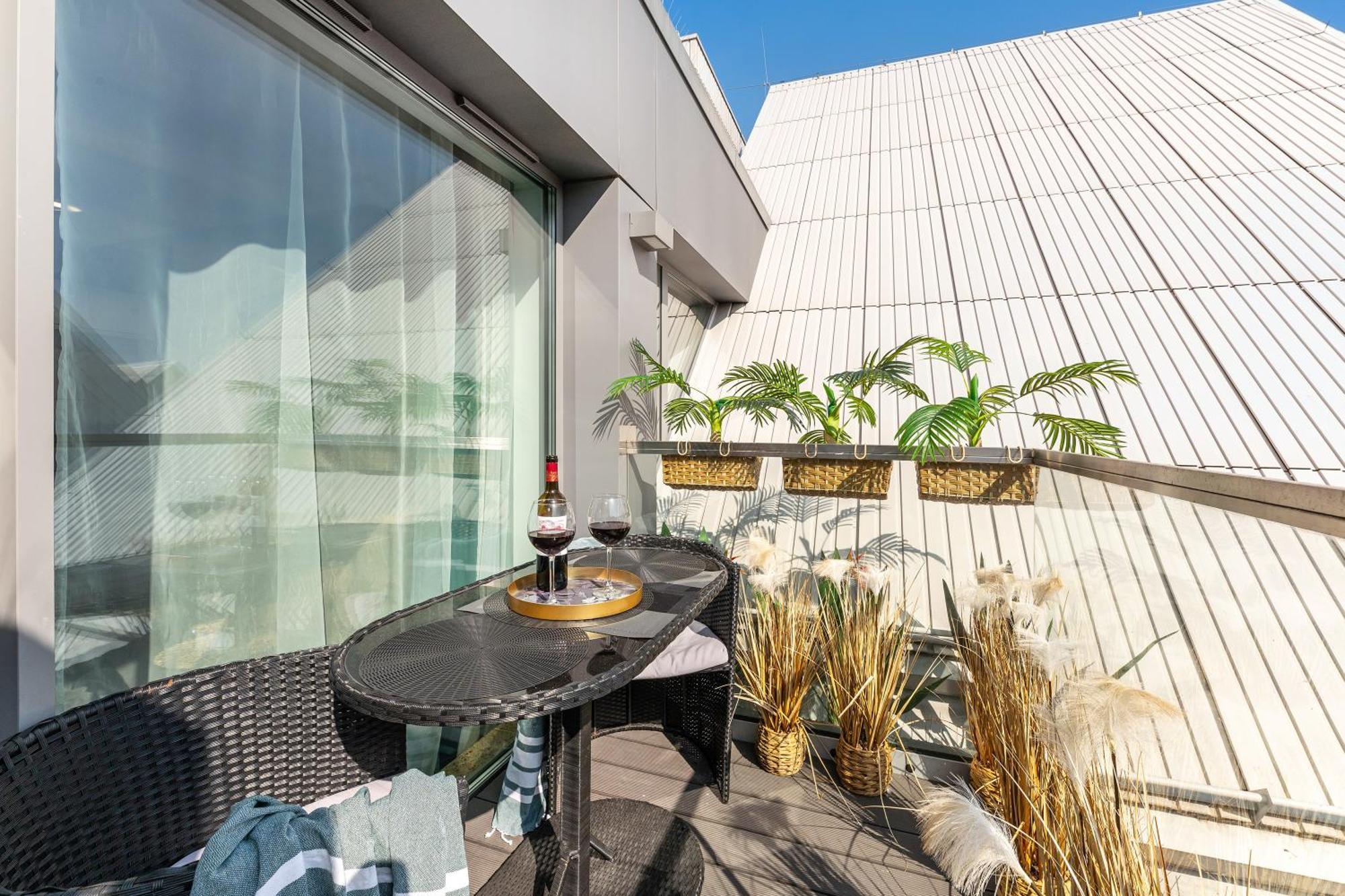 Granaria Kingdom & Happiness Premium Apartments By The River - Gratis Prosecco Danzica Esterno foto